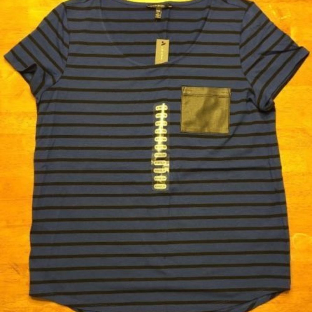 NWT Chaus Sport Women's Blue Pocket Shirt / Blouse